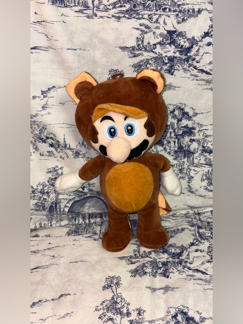 Nintendo Super Mario Bros Tanooki Mario Raccoon Plush 15”